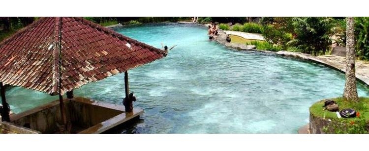 Bosan dengan Pantai? Nikmati Berendam Air Panas di Banyuwedang Buleleng 