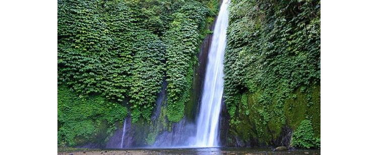 Keindahan Alam Air Terjun Munduk Bali yang Menakjubkan!