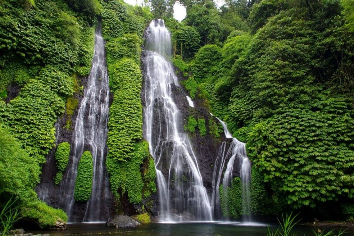 Splash Some Water! Let’s Have Fun in a Hidden Paradise, Banyumala Waterfall