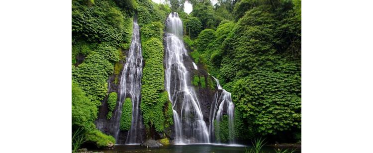 Splash Some Water! Let’s Have Fun in a Hidden Paradise, Banyumala Waterfall