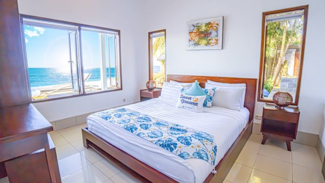 Feel the Charm of a Hidden Paradise, Away from Hustle and Bustle in Air Sanih Beach Villa