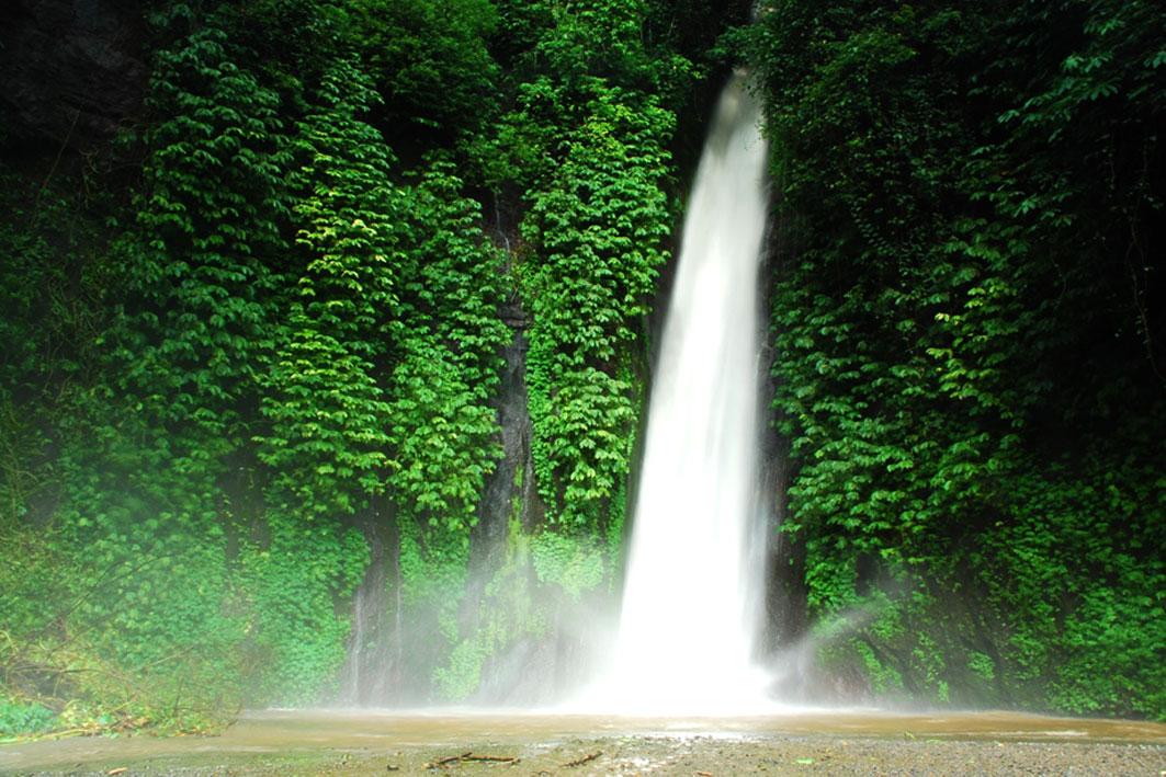 Munduk Bali Waterfall, a Hidden Paradise to Splash Your Exotic Experience!