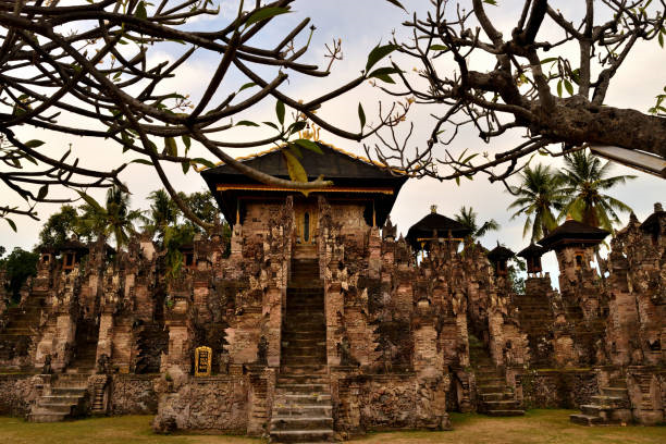 Experience An Exciting Trip to The Oldest Balinese Hindu Beji Temple Near A Hidden Paradise in North Bali