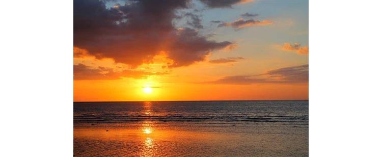 Nikmati Pemandangan Pantai Cantik dari #1 Beach Villa di Bali 