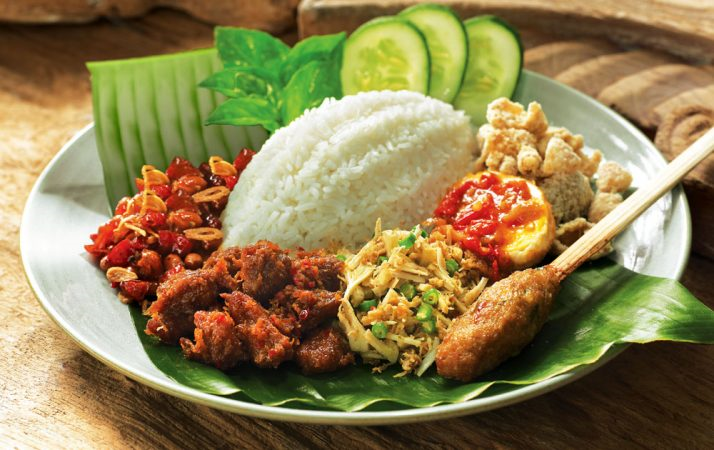 Makanan Khas Bali yang Wajib Anda Nikmati Selama Berlibur di Hidden Paradise